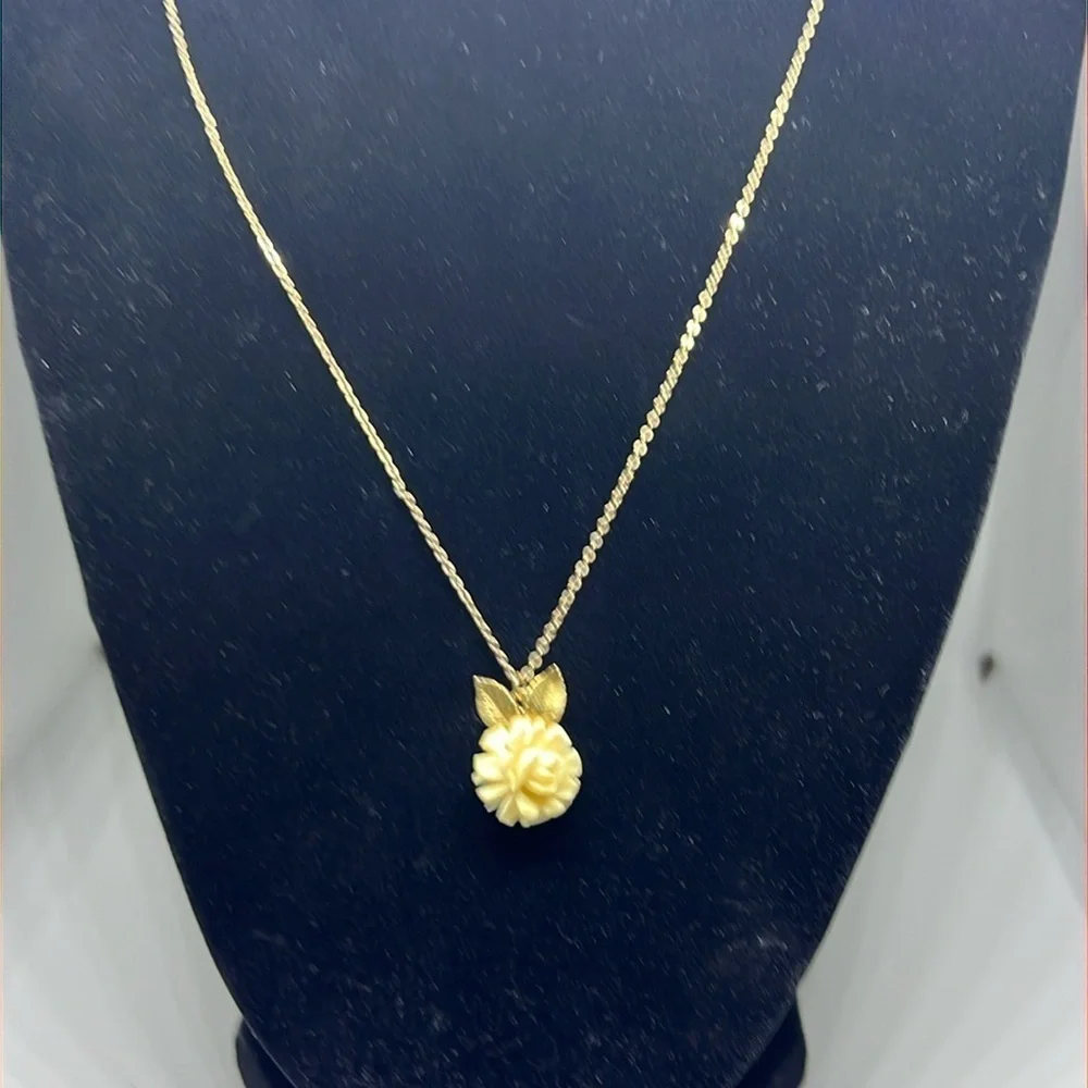 Vintage Krementz Rose Pendant Necklace - Picture 1 of 4